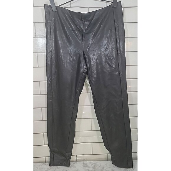 Banana Republic Womens Size 14 Vegan Black Leather Legging Pants Elastic Waist - Picture 1 of 8